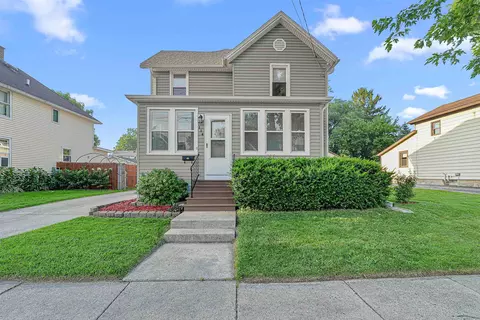 112 Gould St, Beaver Dam, WI 53916
