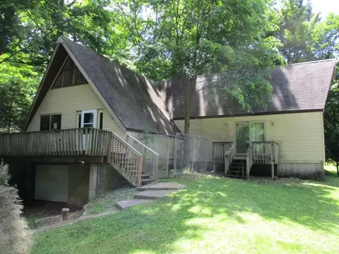 e1209 Alpine Way, La Valle, WI 53941