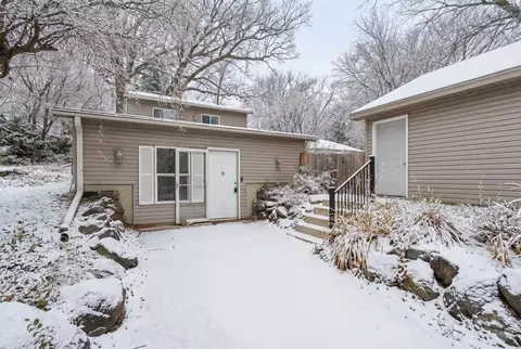 126 Beach Ave, Edgerton, WI 53534