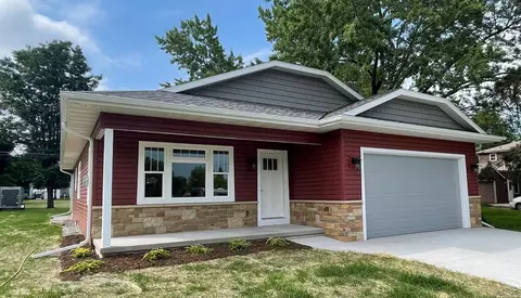 2145 Shopiere Rd, Beloit, WI 53511
