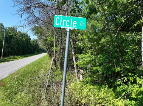 w5425 Circle Drive, New Lisbon, WI 53950