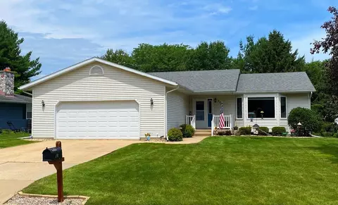 570 Grace St, Verona, WI 53593