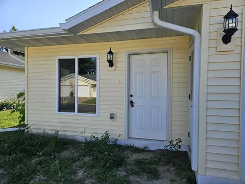 1155 Maple St, Reedsburg, WI 53959