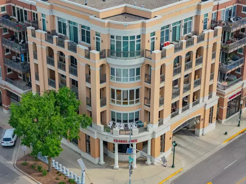 1802 Monroe St #307, Madison, WI 53711