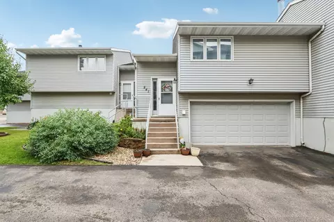 841 Henry St, Waunakee, WI 53597