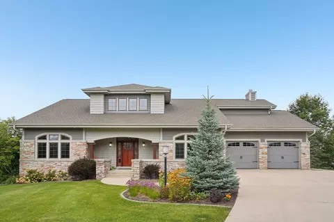 34 Arboredge Way, Fitchburg, WI 53711