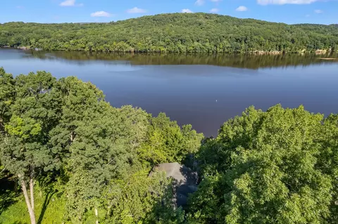 n3579 Tipperary Road, Poynette, WI 53955