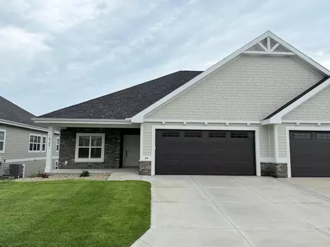 6704 Bellflower Pointe Dr, Deforest, WI 53532