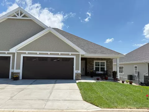 6706 Bellflower Pointe Dr, Deforest, WI 53532