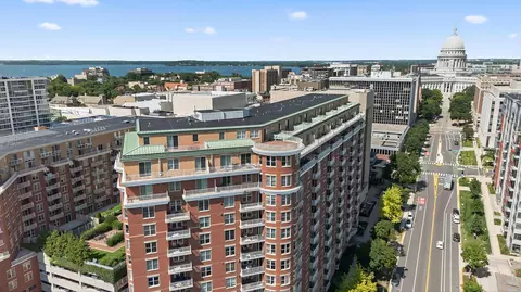 360 W Washington Ave #1204, Madison, WI 53703