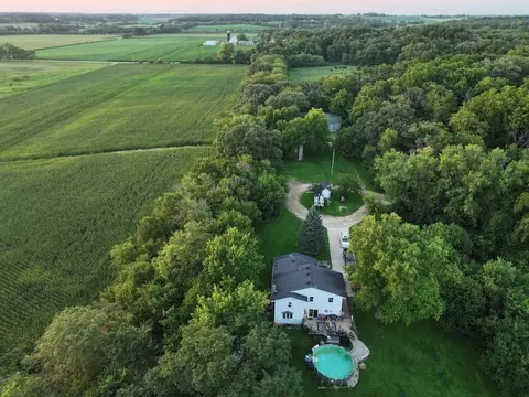 14821 W Altman Rd, Orfordville, WI 53576