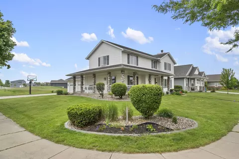1020 Aldora Ln, Waunakee, WI 53597