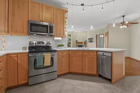 3134 Dorchester Way #7, Madison, WI 53719