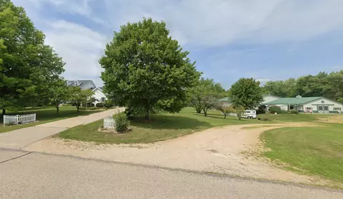 6296 Sun Valley Pkwy, Oregon, WI 53575