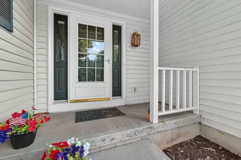 754 Sky Ridge Dr, Madison, WI 53719