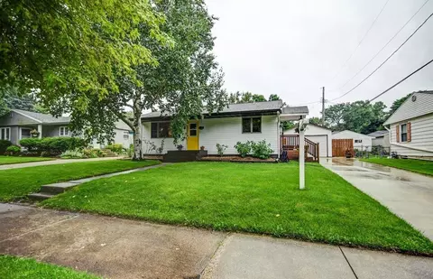 3909 Hynek Rd, Madison, WI 53714