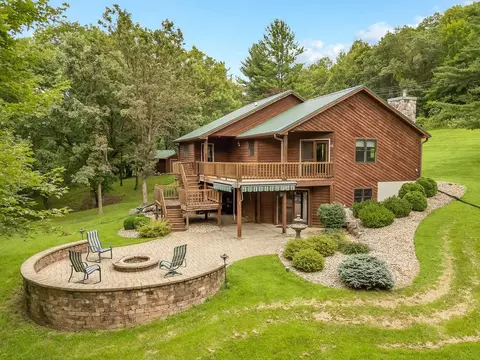 22130 County Hwy Sr Rd, Richland Center, WI 53581