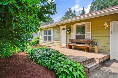 5406 Big Bow Rd, Fitchburg, WI 53711