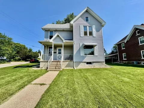 218 7th Ave, New Glarus, WI 53574
