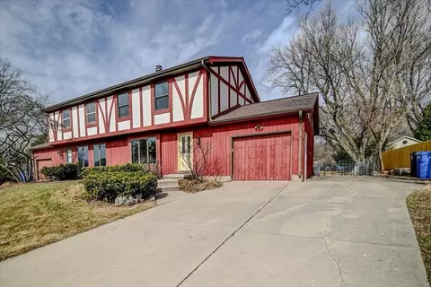 7214-16 Mockingbird Ln, Middleton, WI 53562