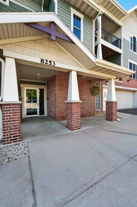 8253 Mayo Dr #201, Madison, WI 53719