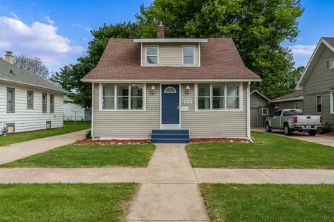 1413 E Van Buren St, Janesville, WI 53545