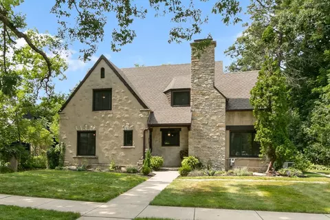 426 Bostwick Ave, Janesville, WI 53545