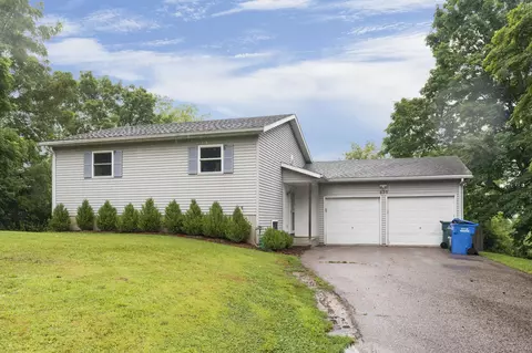 839 Walnut St, Baraboo, WI 53913