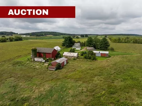 n8083 Fuchs Lane, Waterloo, WI 53594