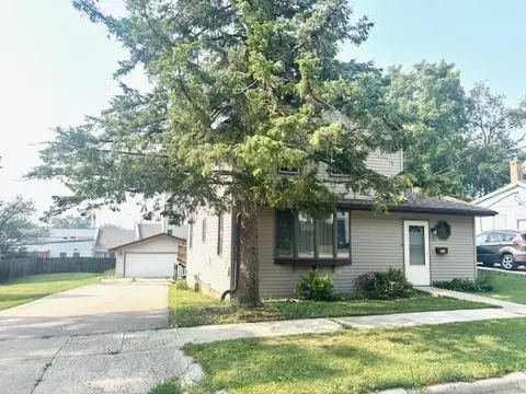 354 E Church St, Jefferson, WI 53549