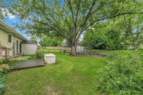 6504 Schneider Pl, Mcfarland, WI 53558