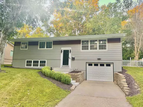 21 N Kenosha Dr, Madison, WI 53705