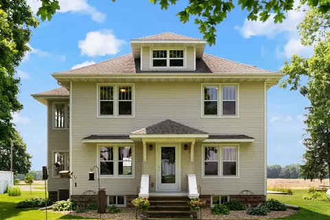9927 W Stebbinsville Rd, Stoughton, WI 53589