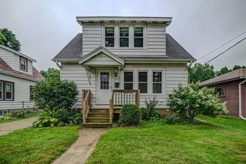 3513 Margaret St, Madison, WI 53714