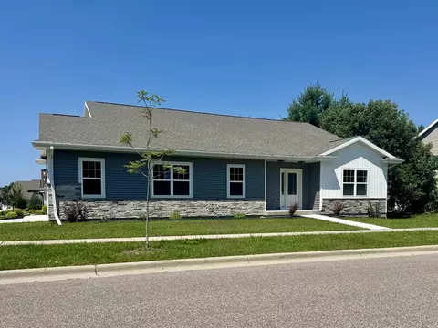 5320 Magdalene Ct, Middleton, WI 53597