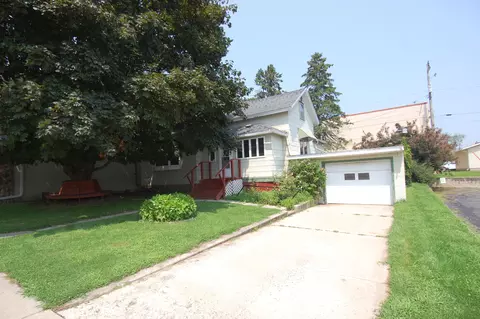 1070 Main St, Plain, WI 53577