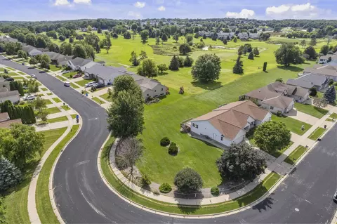 402 Concord Dr, Oregon, WI 53575