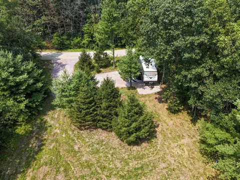 227 S Fern Ln, Oxford, WI 53952