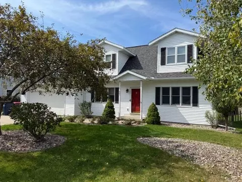 409 Evans Dr, Evansville, WI 53536