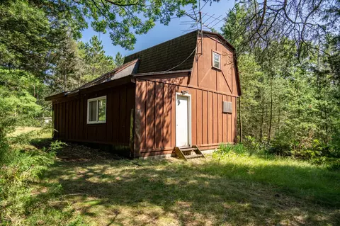 1870 Dyke Dr, Friendship, WI 53934