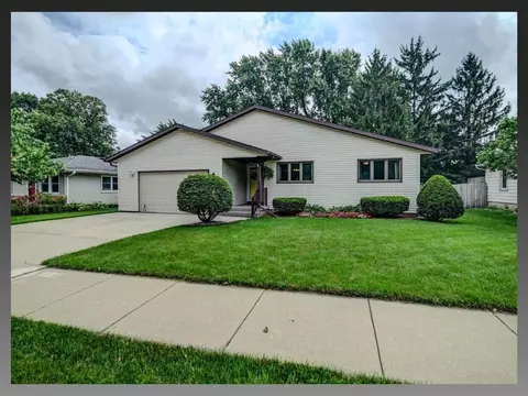 431 Windsor St, Sun Prairie, WI 53590