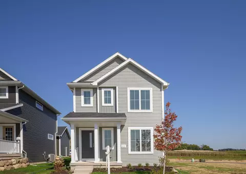 819 Indigo Ln, Waunakee, WI 53597