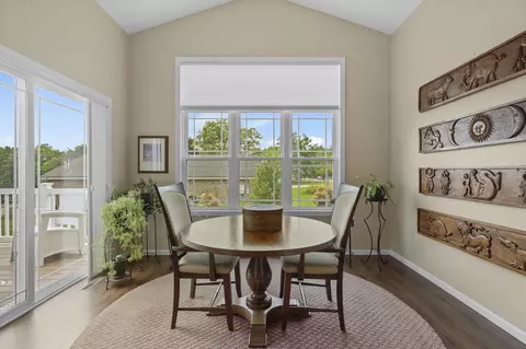 1806 Dondee Rd, Madison, WI 53716