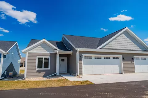 803 Vineyard Ct, Cambridge, WI 53523