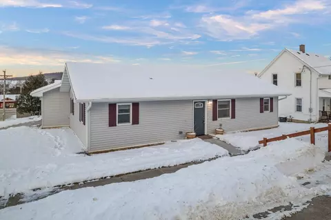 119 W Hall St, Kendall, WI 54638
