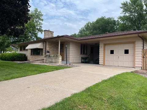 804 Hillsborough Ave, Hillsboro, WI 54634