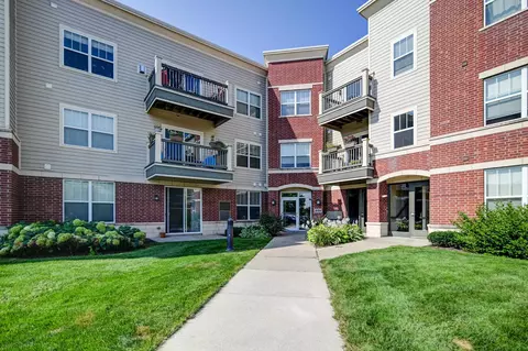 5198 Sassafras Dr #311, Fitchburg, WI 53711