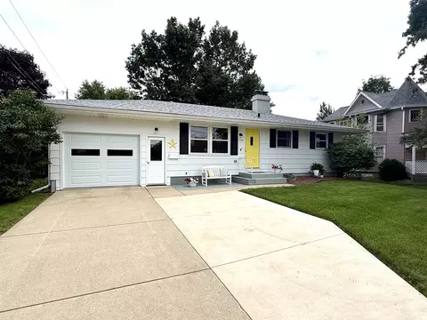 2300 18th Ave, Monroe, WI 53566