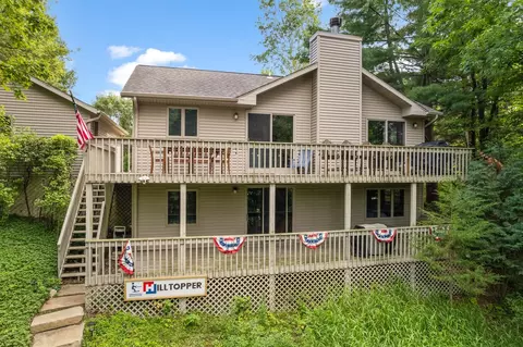 s1344 West Redstone Drive, La Valle, WI 53941