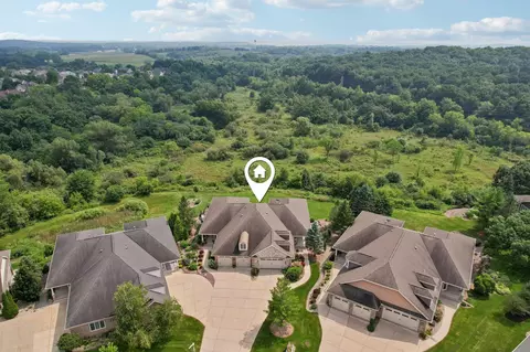1714 Brookside Ln, Waunakee, WI 53597
